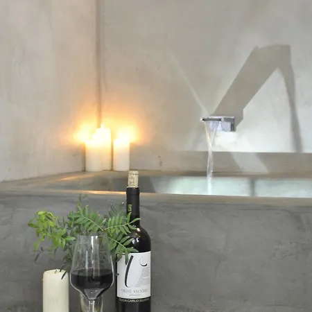 Hotel Masseria Panareo 3*