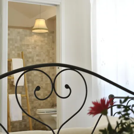 马塞里亚帕纳瑞欧乡村民宿 3*