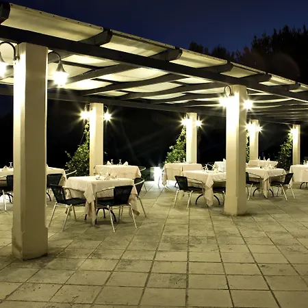 Готель Masseria Panareo